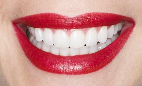 I 10 cibi che mantengono sani i denti secondo i dentisti