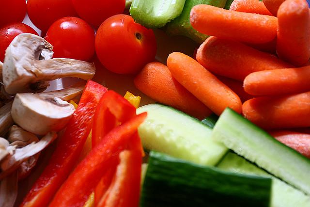 Frutta, verdura e... pesticidi: la lista dei più contaminati