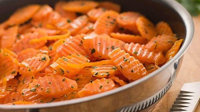 La ricetta delle carote Vichy, un contorno squisito e raffinato
