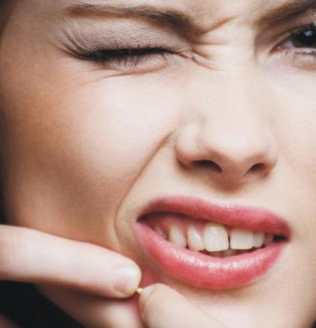 6 errori da non fare con l'acne in inverno